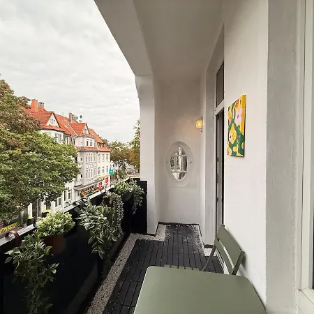 Elegant 4br Near Citycenter With Balcony * Oldenburg